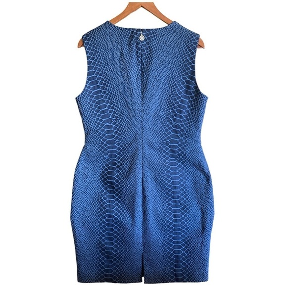TOMMY HILFIGER Blue Snakeskin Sheath Dress Sleeveless V-Neck Medium Size 10 - Picture 3 of 16